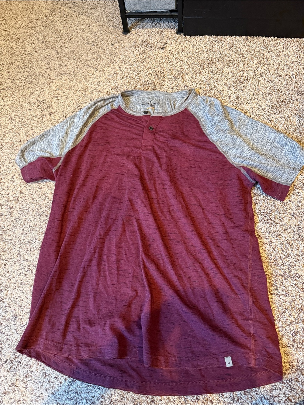 American Eagle Outfitters Burgundy Henley Raglan Tee with Gray Sleeves